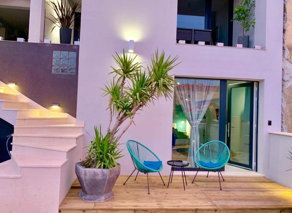 אומיס Deluxe Suites Mandic מראה חיצוני תמונה